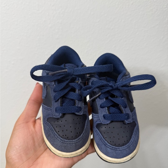Nike Kids Navy Blue Sneakers - Picture 6 of 8